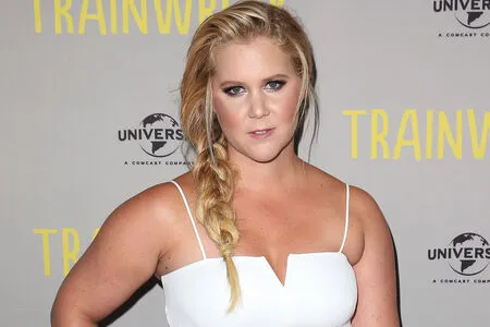 Amy Schumer OnlyFans Leaked Free Thumbnail Picture - #wYTqjhN259