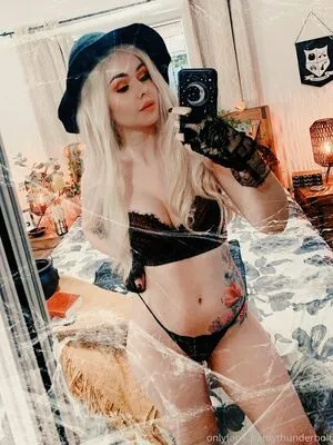 Amy Thunderbolt OnlyFans Leaked Free Thumbnail Picture - #7qA8EIYey9