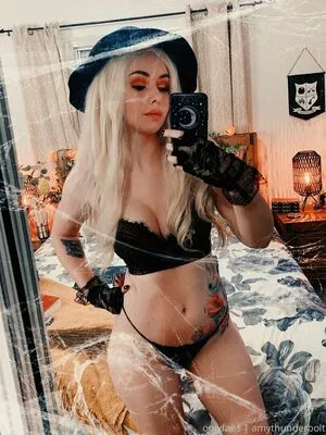 Amy Thunderbolt OnlyFans Leaked Free Thumbnail Picture - #H9CFQW9rNd