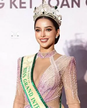 Amy Viranya Berry OnlyFans Leaked Free Thumbnail Picture - #xR3glt31sE