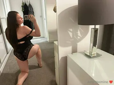 Amy Yasmine OnlyFans Leaked Free Thumbnail Picture - #02OBOb9pz6