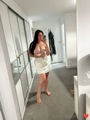 Amy Yasmine OnlyFans Leaked Free Thumbnail Picture - #3jyf0UOvjb