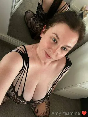 Amy Yasmine OnlyFans Leaked Free Thumbnail Picture - #DB6BfAJBg3