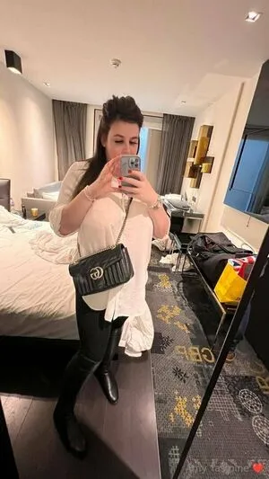 Amy Yasmine OnlyFans Leaked Free Thumbnail Picture - #E8WjFxrdMo