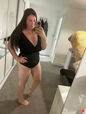 Amy Yasmine OnlyFans Leaked Free Thumbnail Picture - #Xi56BMZXax