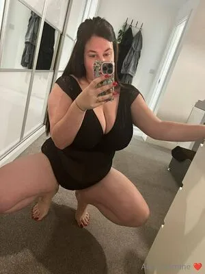 Amy Yasmine OnlyFans Leaked Free Thumbnail Picture - #joTVXck0ho
