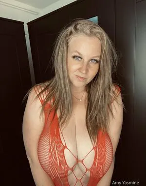 Amy Yasmine OnlyFans Leaked Free Thumbnail Picture - #zCNdioma9Q