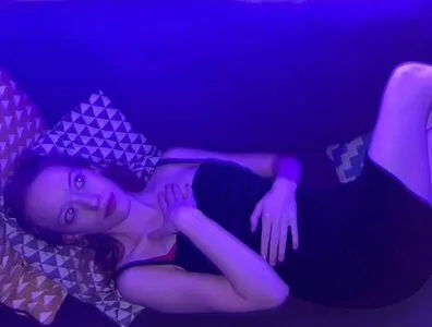 Amybeth Mcnulty OnlyFans Leaked Free Thumbnail Picture - #1Tho7ZVnMF