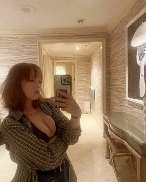 Amybeth Mcnulty OnlyFans Leaked Free Thumbnail Picture - #4dlZDTTgzv