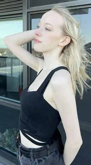 Amybeth Mcnulty OnlyFans Leaked Free Thumbnail Picture - #sFIqc8iIFp