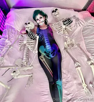Amykat OnlyFans Leaked Free Thumbnail Picture - #JAYKP05Epp