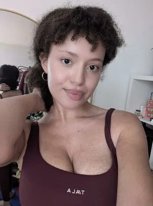 Amymoretsele OnlyFans Leaked Free Thumbnail Picture - #cQJbM0uMBS