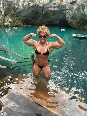 Amymuscle OnlyFans Leaked Free Thumbnail Picture - #LucymLLQoW