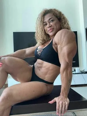 Amymuscle OnlyFans Leaked Free Thumbnail Picture - #Ony23qB08i