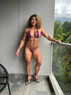 Amymuscle OnlyFans Leaked Free Thumbnail Picture - #XLnjCai1CY