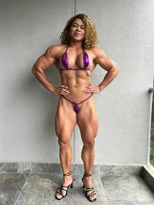 Amymuscle OnlyFans Leaked Free Thumbnail Picture - #d1V6Z3h0i7