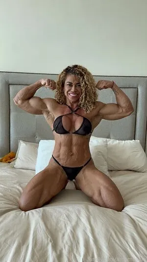 Amymuscle OnlyFans Leaked Free Thumbnail Picture - #tpHbkhzWKC
