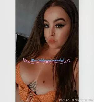 Amyroseleal OnlyFans Leaked Free Thumbnail Picture - #YGyhgkC5Hj