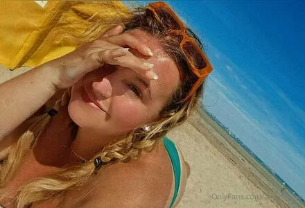 Amyrosexo OnlyFans Leaked Free Thumbnail Picture - #9gDdac61SS