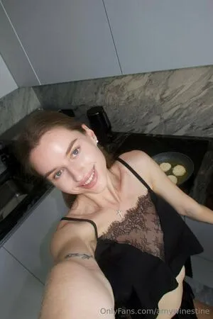 Amywinestine OnlyFans Leaked Free Thumbnail Picture - #HyGHUYsbAM