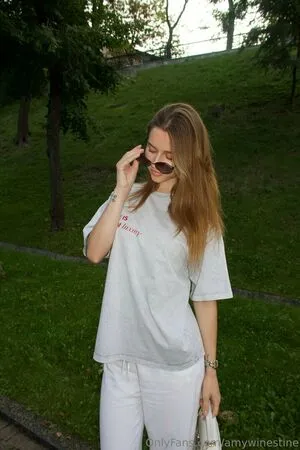 Amywinestine OnlyFans Leaked Free Thumbnail Picture - #y20hr1hvfz