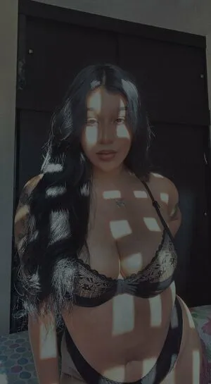 Amywinos10 OnlyFans Leaked Free Thumbnail Picture - #7c8zGiL7Kx