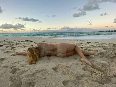 An Arch Above OnlyFans Leaked Free Thumbnail Picture - #cPjxklymLJ