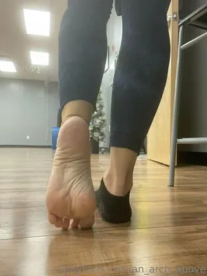 An Arch Above OnlyFans Leaked Free Thumbnail Picture - #zEqzXsexxi