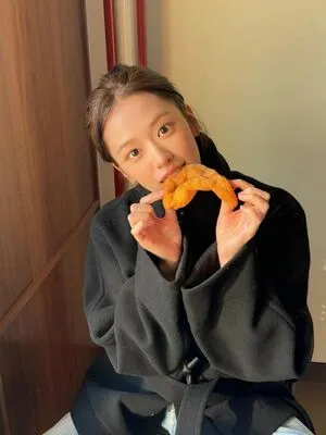 An Yujin OnlyFans Leaked Free Thumbnail Picture - #vdWe5Xa058
