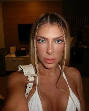 Ana Bruna Avila OnlyFans Leaked Free Thumbnail Picture - #VAaGNEp9NI