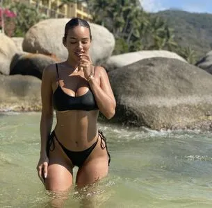 Ana Claudia OnlyFans Leaked Free Thumbnail Picture - #8oouHoogFE