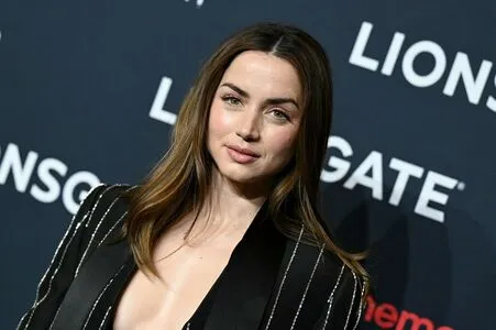 Ana De Armas OnlyFans Leaked Free Thumbnail Picture - #0O69YVt8NF