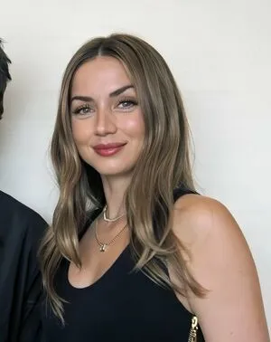 Ana De Armas OnlyFans Leaked Free Thumbnail Picture - #1oI2OR5h4C