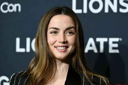 Ana De Armas OnlyFans Leaked Free Thumbnail Picture - #GJRLHnikHL