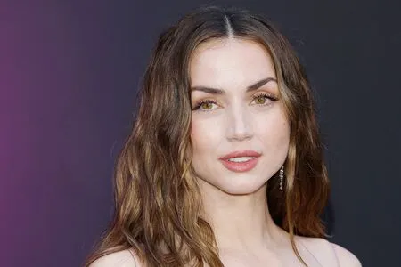Ana De Armas OnlyFans Leaked Free Thumbnail Picture - #Lts6OzMGO4