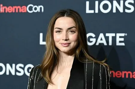 Ana De Armas OnlyFans Leaked Free Thumbnail Picture - #SDal3HAza3