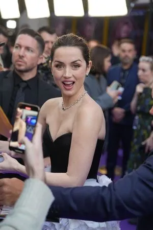 Ana De Armas OnlyFans Leaked Free Thumbnail Picture - #a0tvvDLl1m