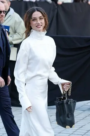 Ana De Armas OnlyFans Leaked Free Thumbnail Picture - #net94hC663