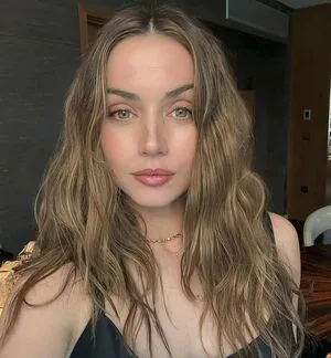 Ana De Armas OnlyFans Leaked Free Thumbnail Picture - #zYbeihjL2g