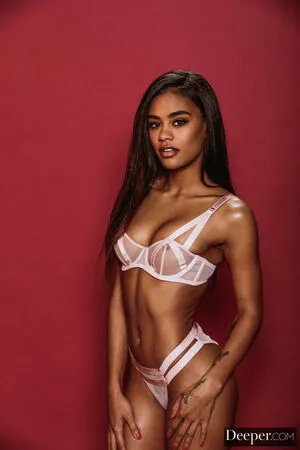 Ana Foxxx OnlyFans Leaked Free Thumbnail Picture - #ye5es8UVvU