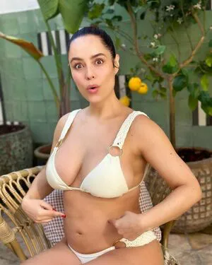 Ana Lucia Dominguez OnlyFans Leaked Free Thumbnail Picture - #x1xsrUeBL8