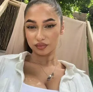 Ana Maria Caldararu OnlyFans Leaked Free Thumbnail Picture - #Yjz6T0knfa