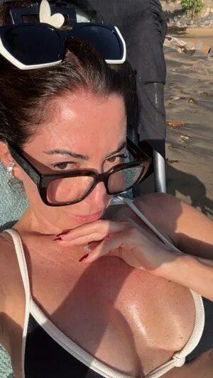 Ana Paula Padrao OnlyFans Leaked Free Thumbnail Picture - #ZoiTuxFTGc