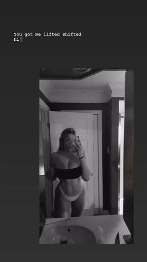 Anabel Kloe Lamarche OnlyFans Leaked Free Thumbnail Picture - #X4dfylj9z2