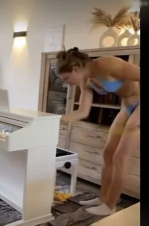 Anabel Und Maria Glocker OnlyFans Leaked Free Thumbnail Picture - #w9kovvZ2q1