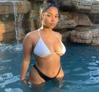 Anabellezoe OnlyFans Leaked Free Thumbnail Picture - #CPssVNKE04