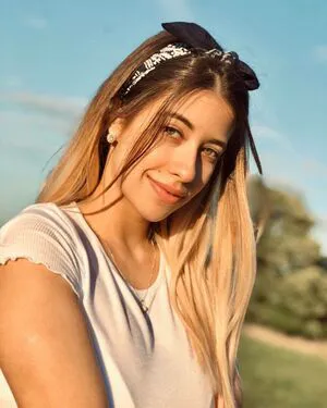 Anah Elisa OnlyFans Leaked Free Thumbnail Picture - #szbSquzthU