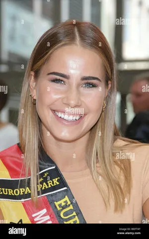 Anahita Rehbein OnlyFans Leaked Free Thumbnail Picture - #FCZL4uot2W