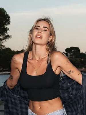 Anahita Rehbein OnlyFans Leaked Free Thumbnail Picture - #HBq1q0JN1d