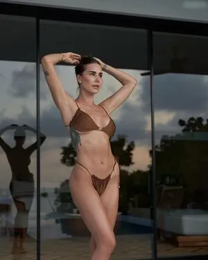 Anahita Rehbein OnlyFans Leaked Free Thumbnail Picture - #UTM8QAW44K